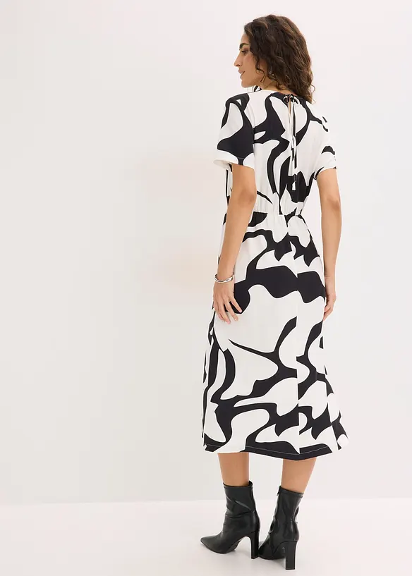 M&ouml;nstrad mellanl&aring;ng kl&auml;nning, bonprix