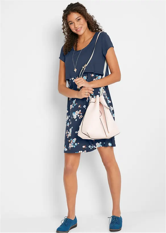 Blommig mamma-/amningskl&auml;nning i jersey, bonprix