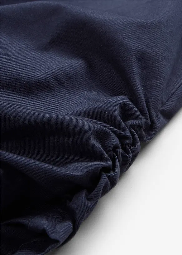 Capribyxa i bomull med bekv&auml;m midja och rynkade benslut, bonprix