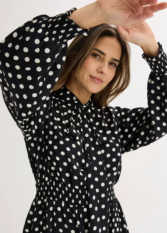 Kl&auml;nning med knytband i f&ouml;ljsam satin, bonprix