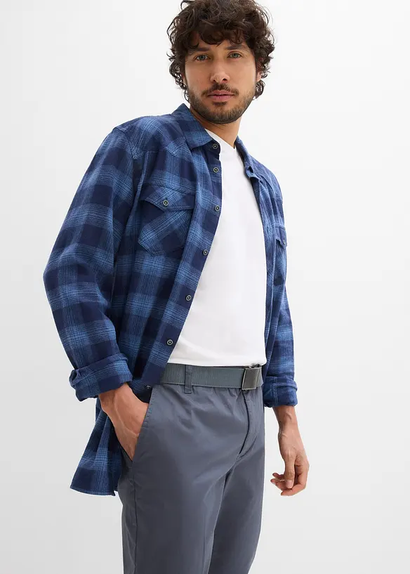 Chinos med sk&auml;rp och bekv&auml;m midja, normal passform, raka ben, bonprix