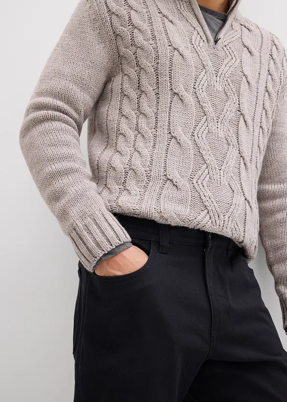 Stretchbyxa med bekv&auml;m midja, avslappnad passform, raka ben, bonprix