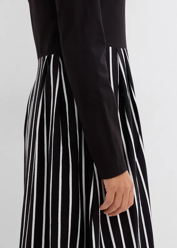 Mellanl&aring;ng jerseykl&auml;nning i bomull, bonprix