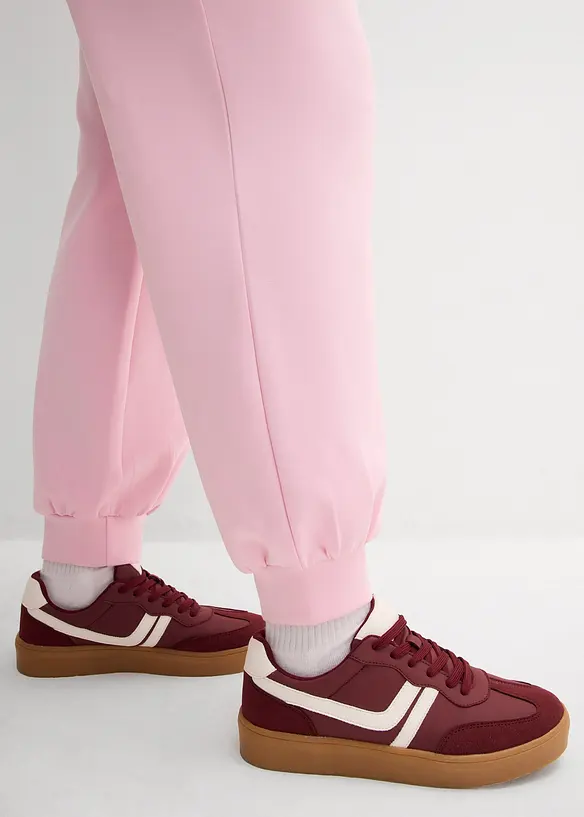 Joggingbyxa av mjuk och stabil trik&aring;, bonprix