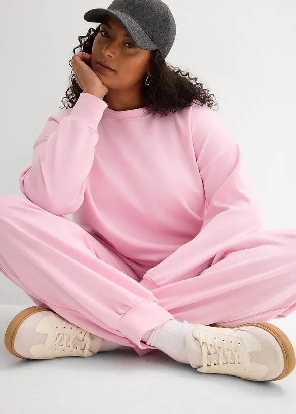 Sweatshirt av mjuk, stabil trik&aring;, bonprix