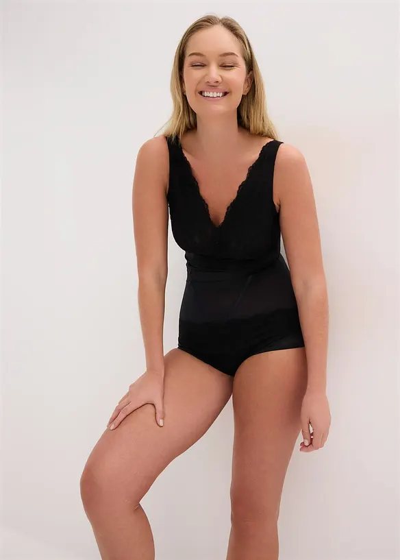 Formande body med spets och l&auml;tt formande effekt, bonprix