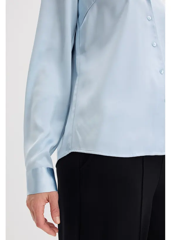 Satinblus med krage och slag, bonprix