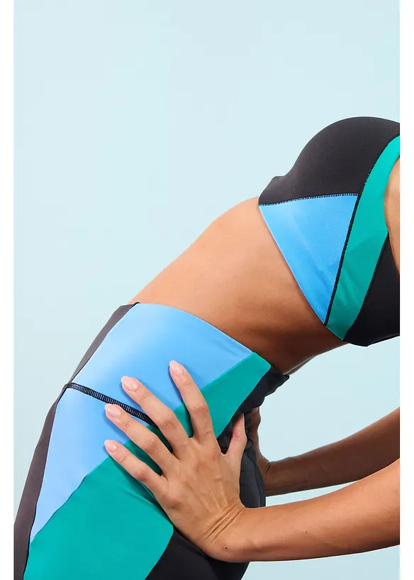 Vadderad sport-BH med medelh&ouml;gt st&ouml;d, bonprix