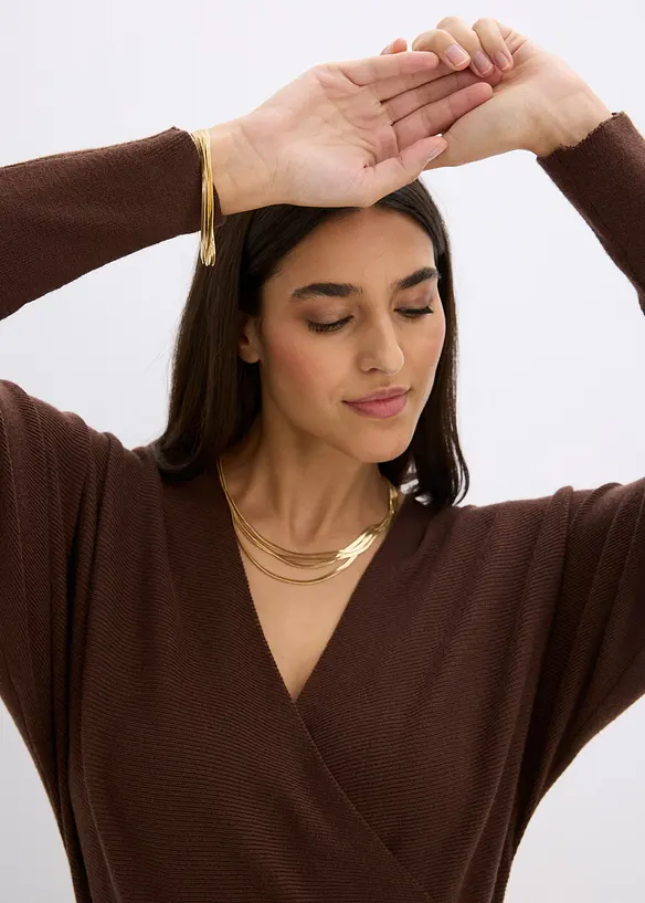 Stickad kl&auml;nning i f&ouml;ljsam viskosmix, bonprix