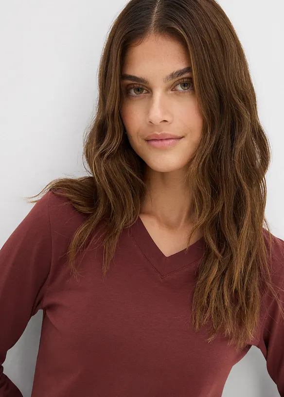 L&aring;ng&auml;rmad topp i figurn&auml;ra modell, bonprix