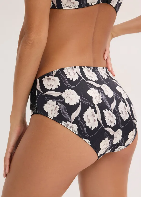 Maxitrosa med glansiga effekter och spets, bonprix