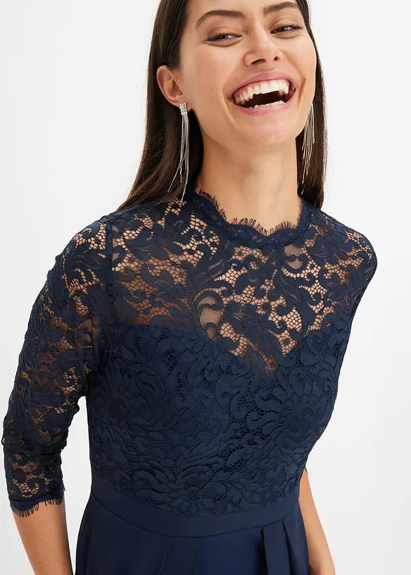 Maxikl&auml;nning med spets, bonprix