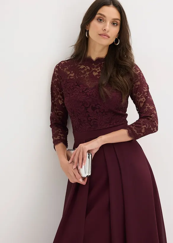 Maxikl&auml;nning med spets, bonprix