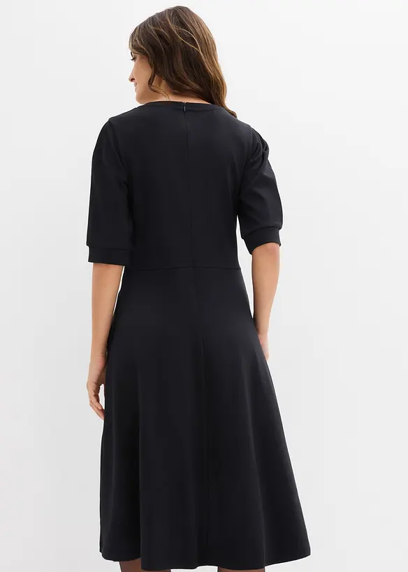 Kl&auml;nning i tjock trik&aring; av ekologisk bomull, bonprix