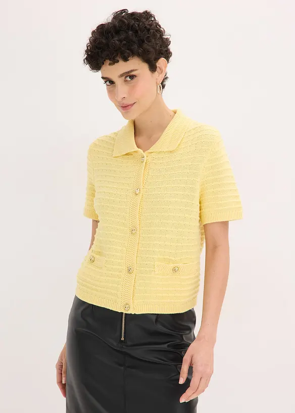 Stickad kofta med dekorativa knappar, bonprix