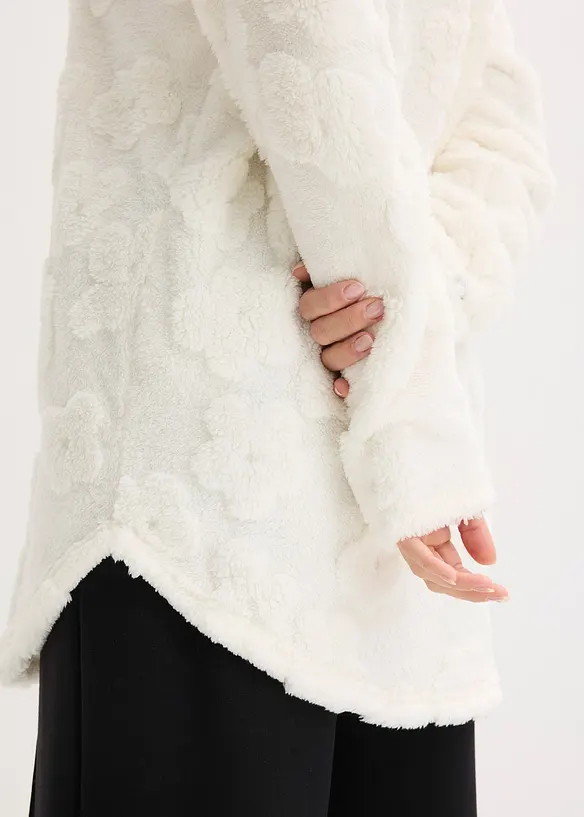 L&aring;ng oversizetr&ouml;ja med hj&auml;rtm&ouml;nster, bonprix