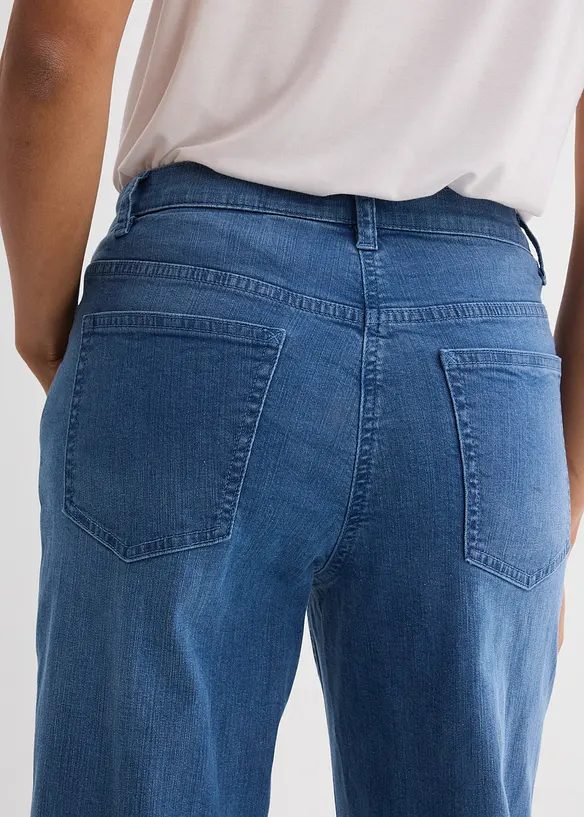 Loose Straight Jeans, Mid Waist, ekologisk bomull, bonprix