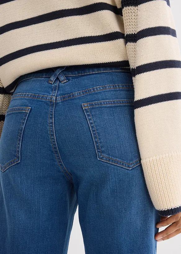 Straight Jeans Mid Waist, med ekologisk bomull, cropped, bonprix
