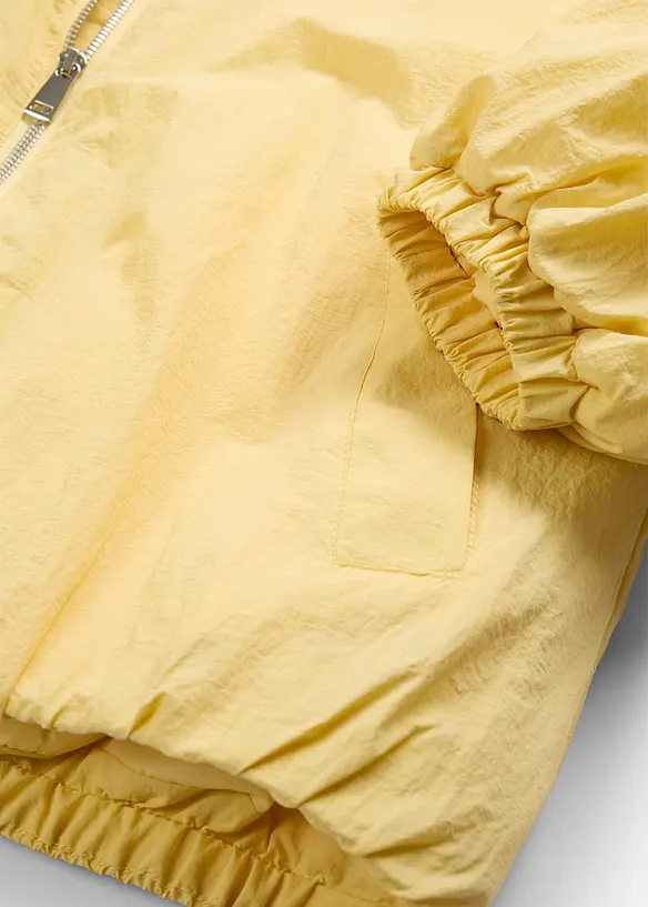 Vattenavvisande blusjacka med bubblig nederkant, bonprix