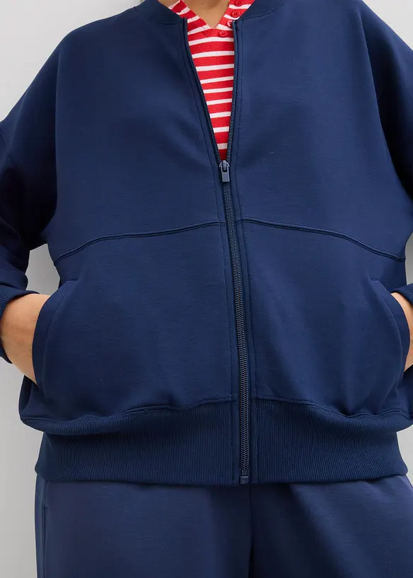 Sweatjacka i oversizemodell av stabil trik&aring;, bonprix