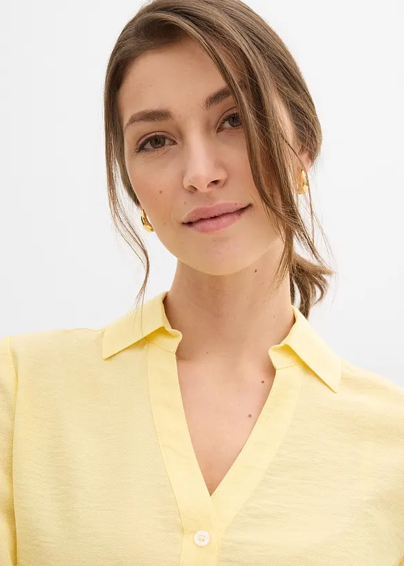 Blus i fyrkantig modell av viskosmix, bonprix