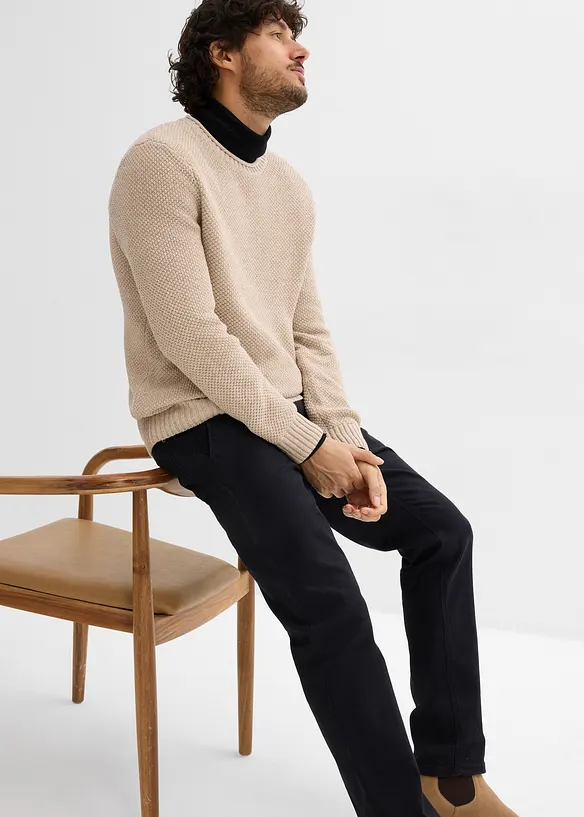 Chinos med normal passform, bekv&auml;m midja och sk&auml;rp, bonprix