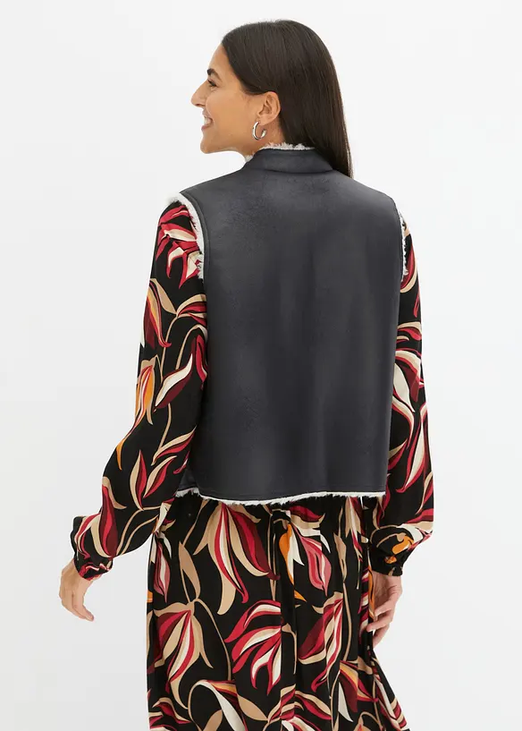 V&auml;st i lammskinnsimitation, bonprix