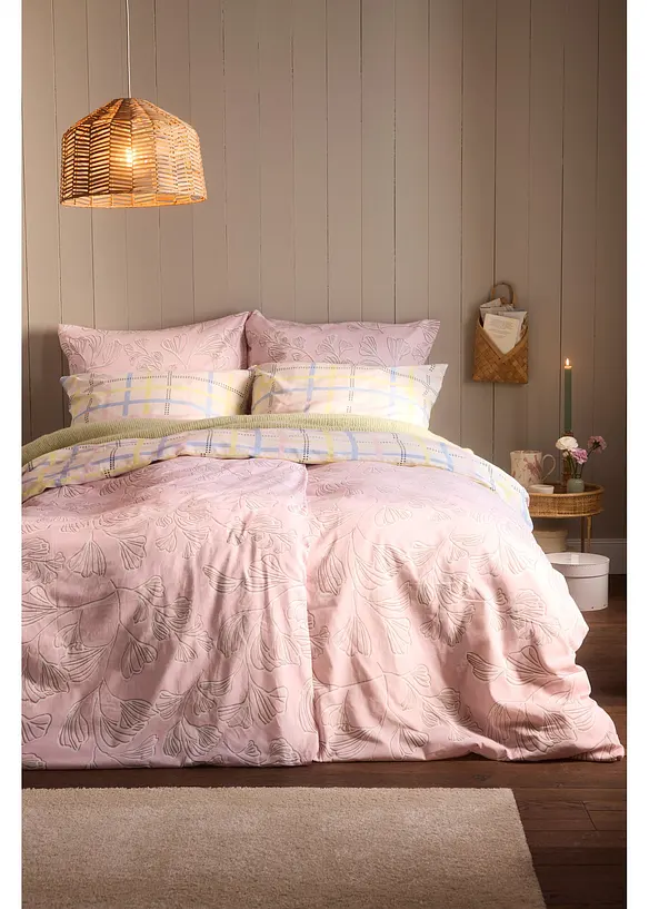 P&aring;slakanset med rutm&ouml;nster, bonprix