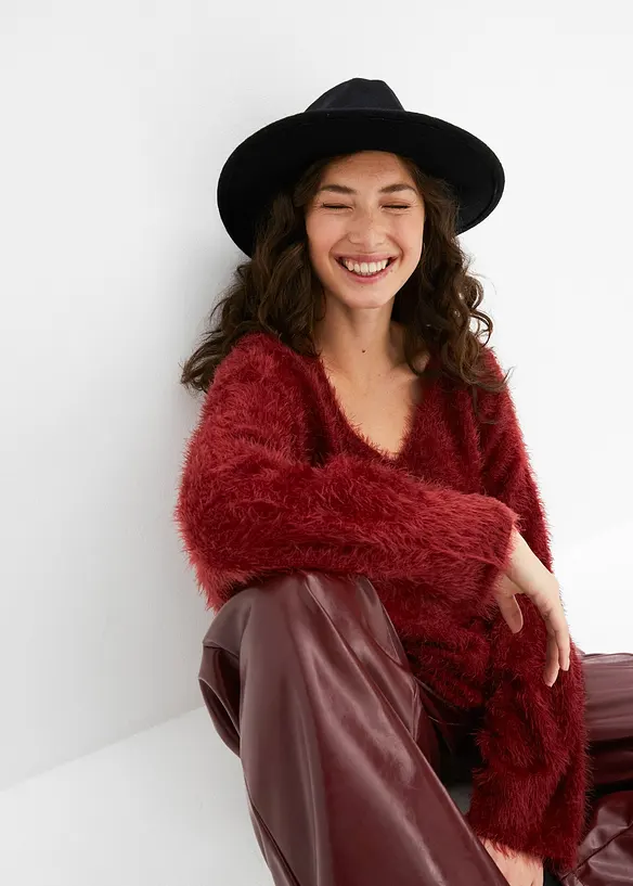 Tr&ouml;ja med mysigt fj&auml;dergarn, bonprix