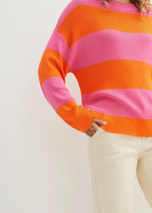 Finstickad tr&ouml;ja med rund halsringning och blockr&auml;nder, bonprix