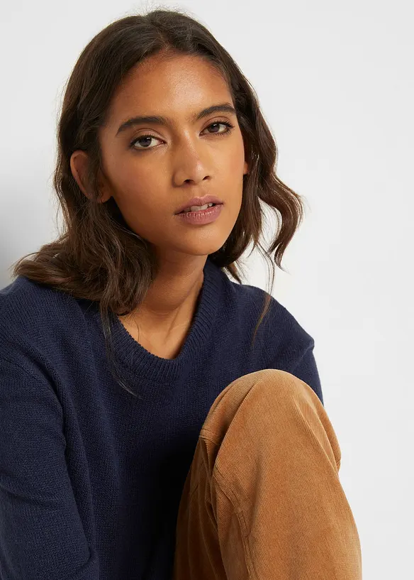 Stickad tr&ouml;ja med rund halsringning, bonprix