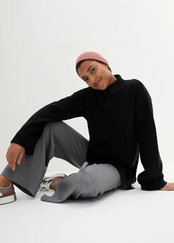 Oversizetr&ouml;ja med krage och slits i sidan, bonprix