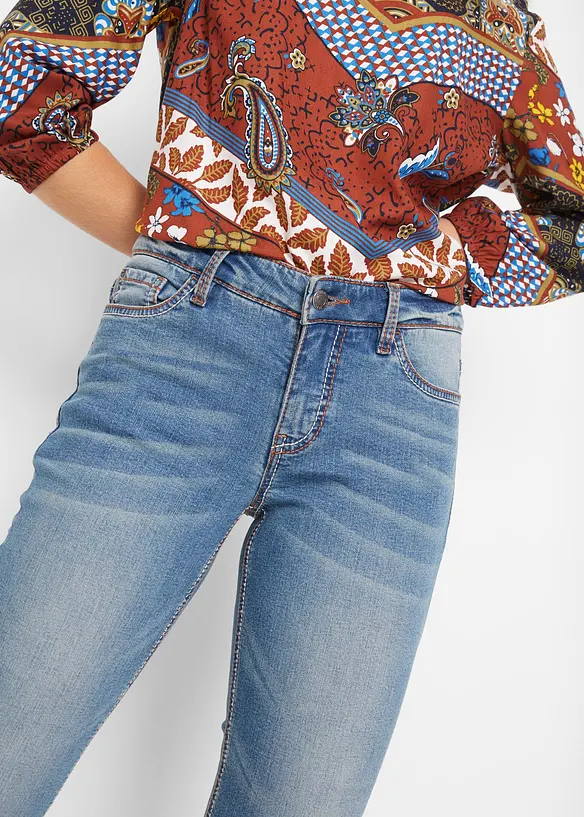 Straight Jeans Mid Waist, Stretch, bonprix