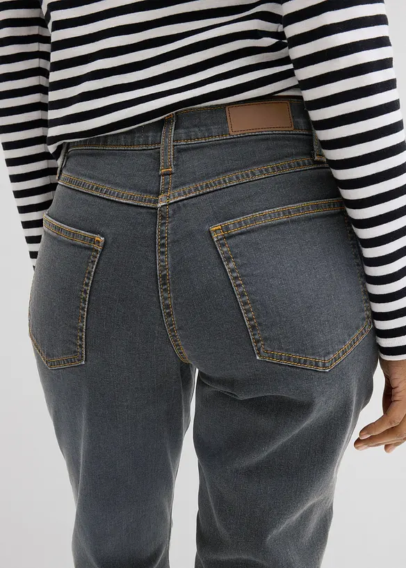 Straight Stretch Jeans Mid Waist, bonprix