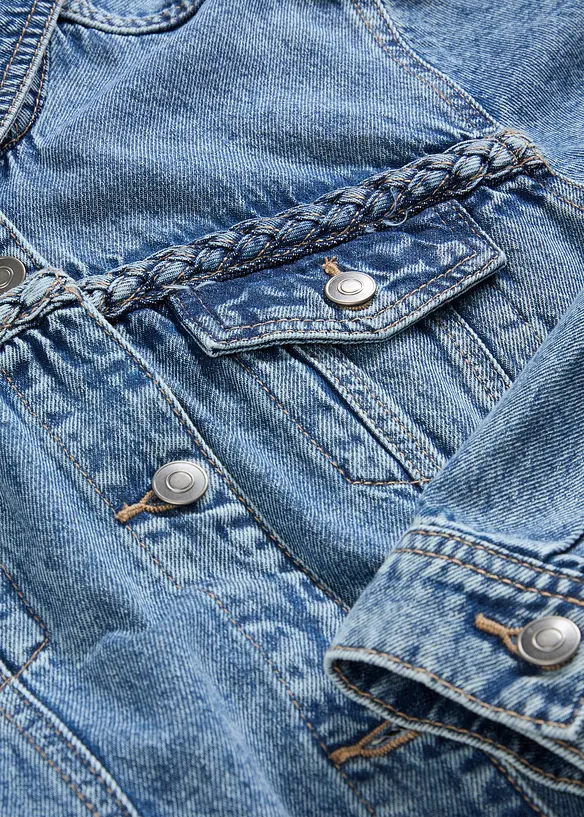 Jeansjacka med fl&auml;tad detalj, bonprix
