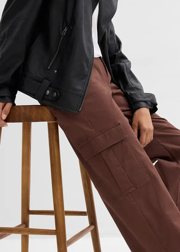 Cargobyxa i stretchig bomullsmix, bonprix