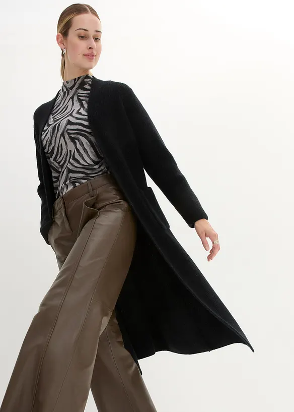 Stickad kappa med alpackaull, bonprix