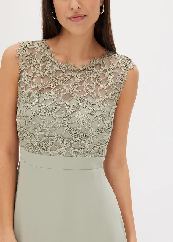 L&aring;ng aftonkl&auml;nning med spets, bonprix