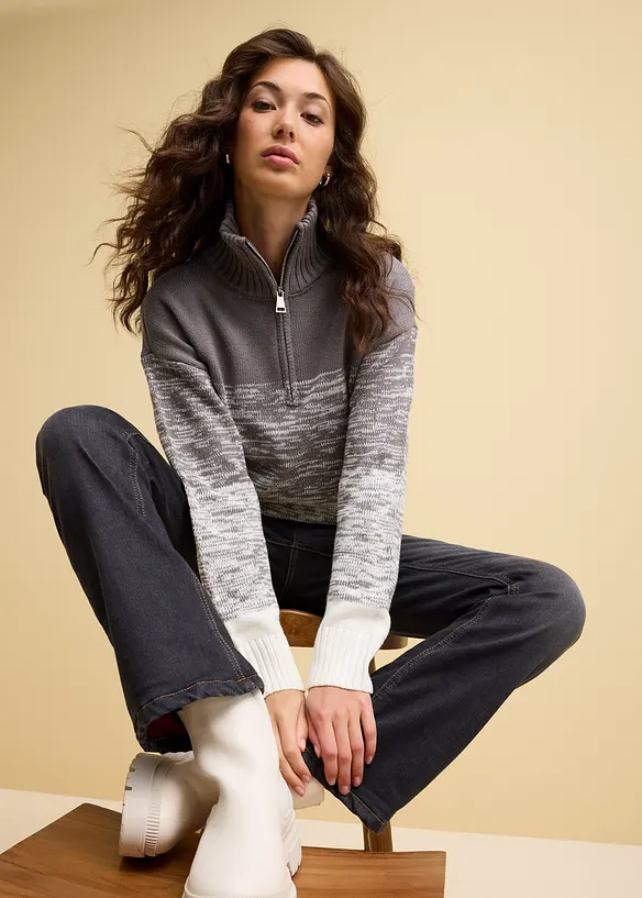 Tr&ouml;ja i olika f&auml;rgnyanser med krage och dragkedja, bonprix