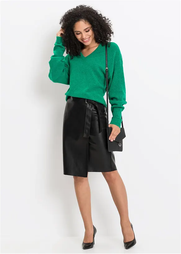 Stickad tr&ouml;ja i oversizemodell, bonprix