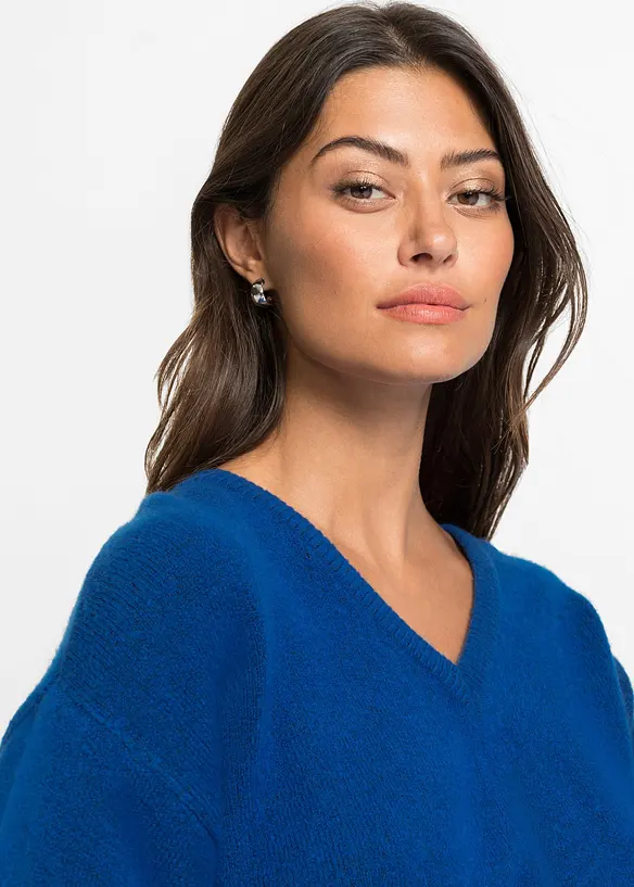 Stickad tr&ouml;ja i oversizemodell, bonprix