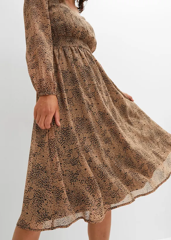 Chiffongkl&auml;nning med smockinf&auml;llning, bonprix