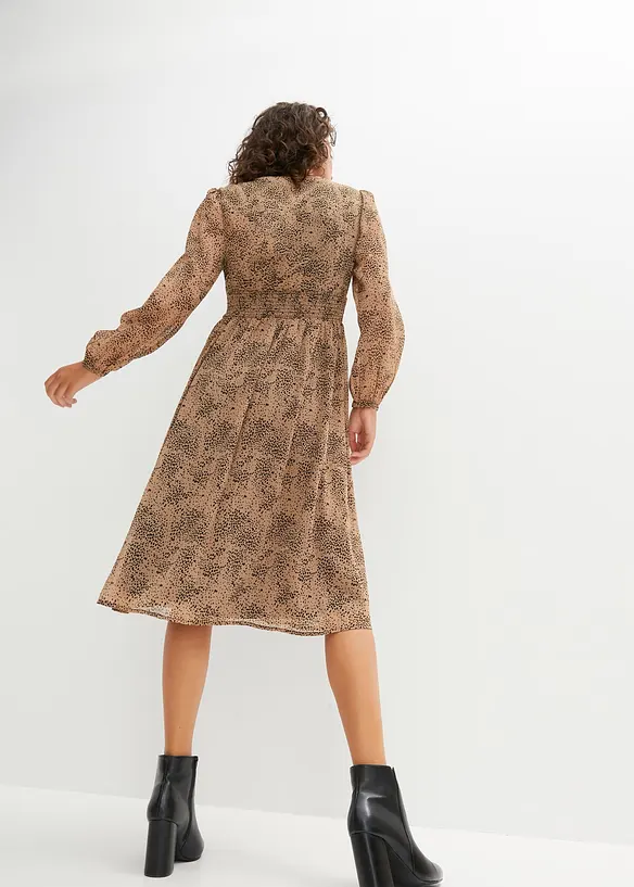 Chiffongkl&auml;nning med smockinf&auml;llning, bonprix