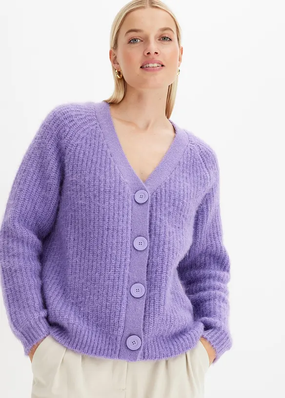 Ribbstickad cardigan med glansiga effekter, bonprix