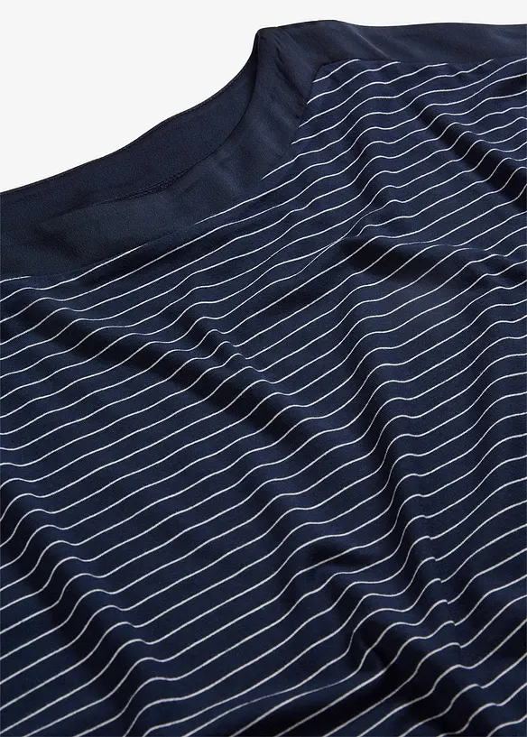 Topp av mjuk viskos med satindetaljer, bonprix