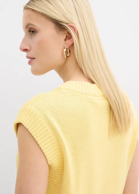 Stickad v&auml;st, bonprix