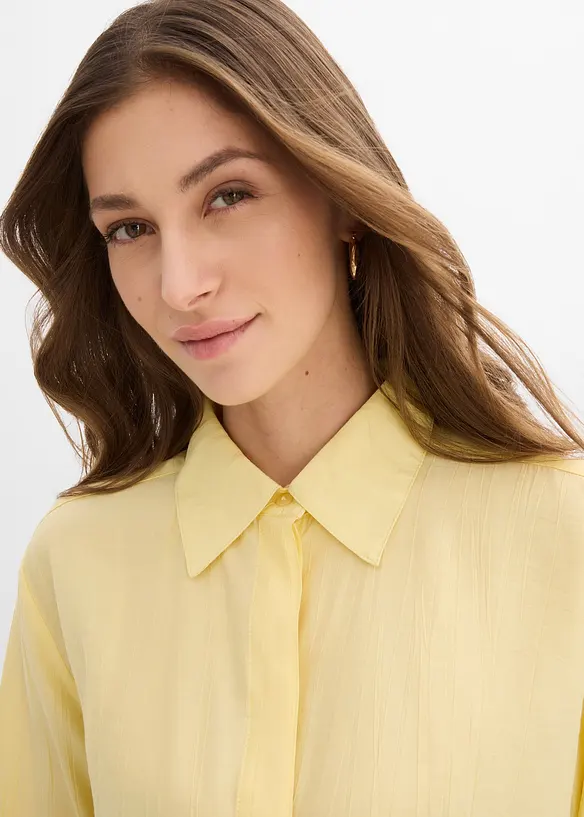 Skjortblus i mjuk viskosmix, bonprix