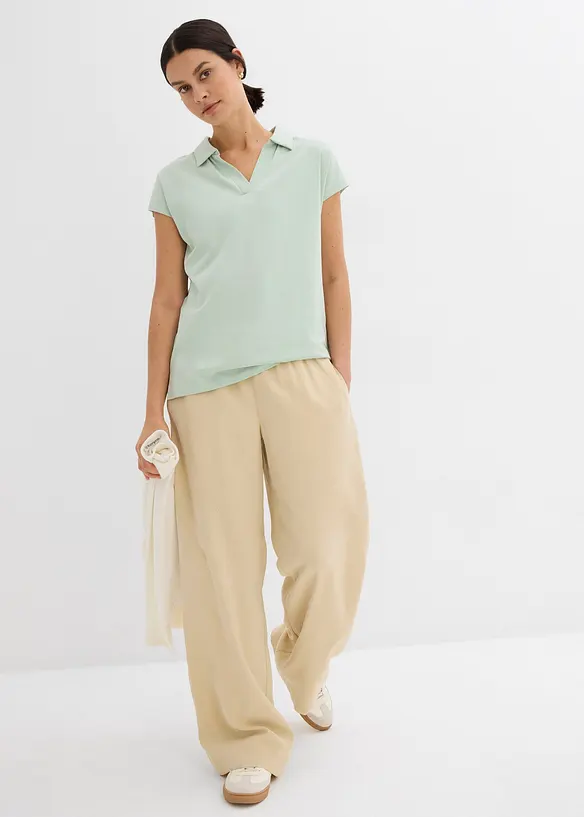 Topp med &ouml;ppen tenniskrage, bonprix