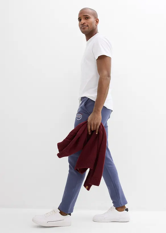 Joggingbyxa med sportiga detaljer, bonprix