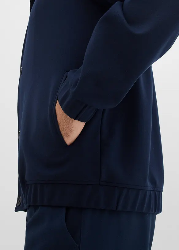 Tunn, stretchig jacka i lumbermodell, bonprix